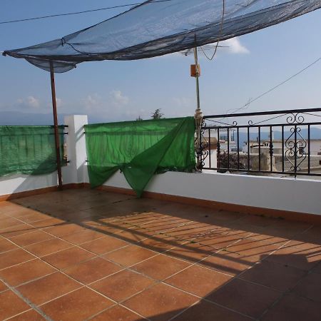 Casa Tranquila Villa Laroles Екстериор снимка