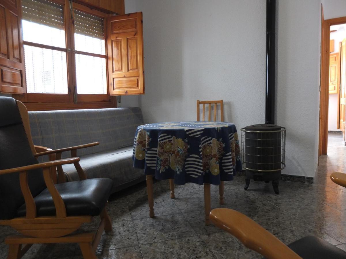 Casa Tranquila Villa Laroles Екстериор снимка